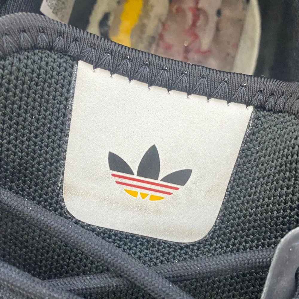 Adidas Men's NMD R1 Black Sneakers with Red Stripes - Picture 8 of 11